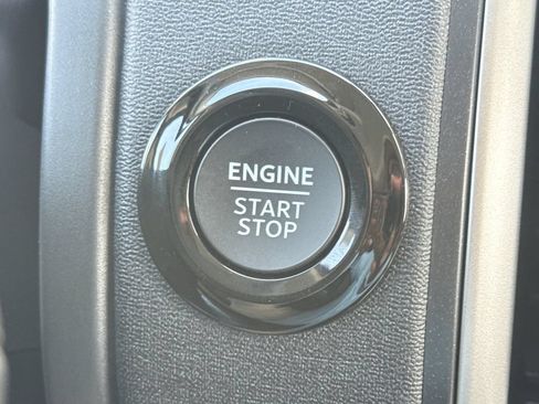 New 2027 Ford Expedition Active RWD image 23