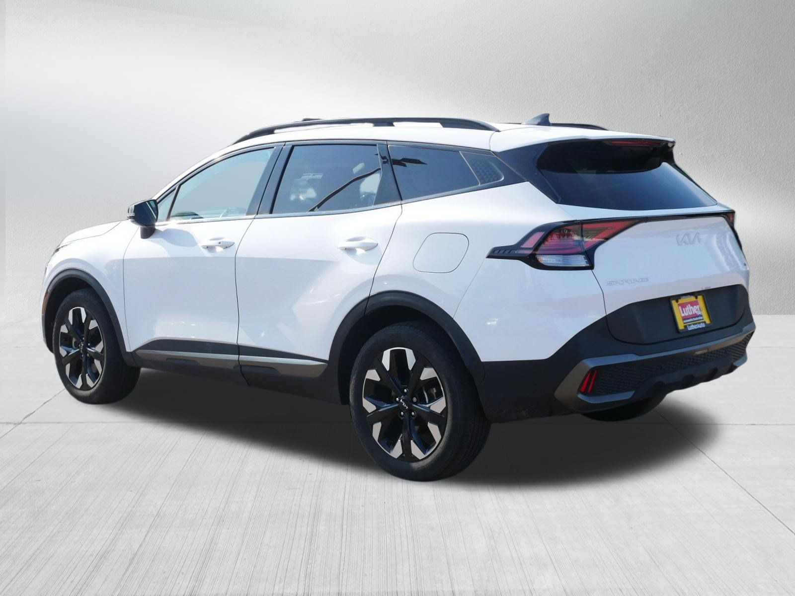 Used 2024 Kia Sportage X-Line AWD/4WD image 5