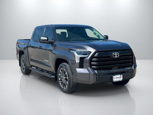 Used 2024 Toyota Tundra SR5 RWD image 3