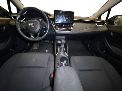 Used 2023 Toyota Corolla LE image 10