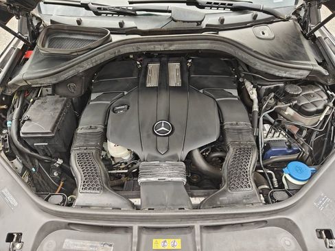 Used 2016 Mercedes-Benz GL 450 4MATIC image 13