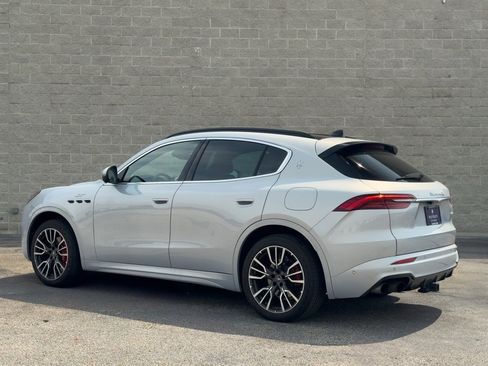 Used 2024 Maserati Grecale GT image 4