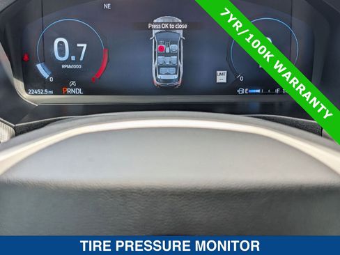 Certified 2025 Ford Explorer Active image 28