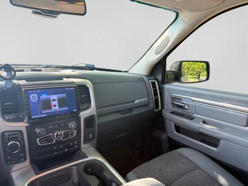 Used 2017 RAM 1500 Big Horn AWD/4WD image 19