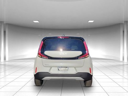 New 2025 Kia Soul LX w/ LX Technology Package image 4