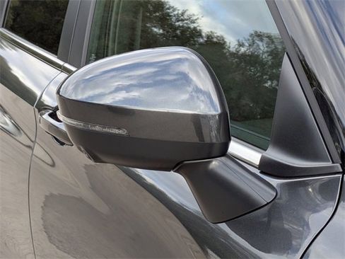 New 2026 Mitsubishi Outlander SE image 12