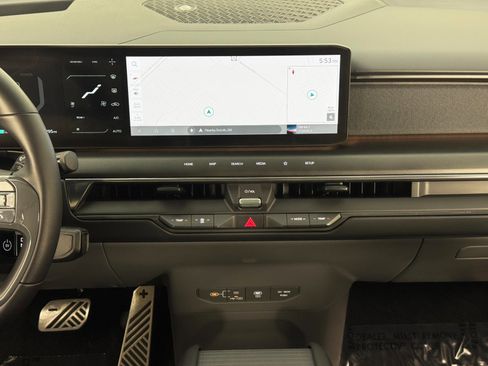 Used 2024 Kia EV9 GT-Line image 25