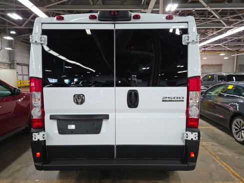 Used 2025 RAM ProMaster 2500 w/ U-Haul Equipment Group FWD image 3
