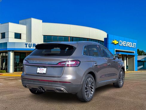 Used 2019 Lincoln Nautilus Reserve image 7