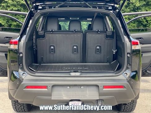 Used 2025 Nissan Pathfinder Rock Creek AWD/4WD image 42