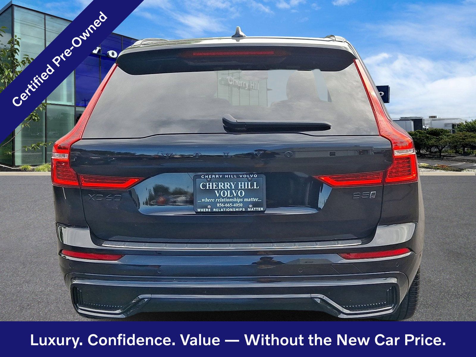 Certified 2024 Volvo XC60 B5 Ultimate w/ Climate Package AWD/4WD image 6