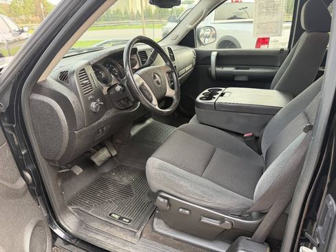 Used 2009 GMC Sierra 2500 SLE w/ Convenience Package AWD/4WD image 13