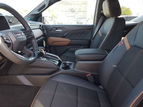 New 2026 GMC Canyon AT4 image 19