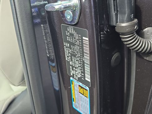 New 2025 Kia Telluride S image 34