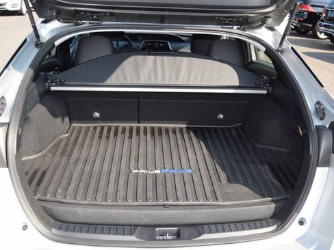 Used 2020 Toyota Prius Prime LE FWD image 10