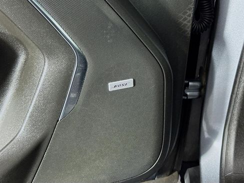 Used 2022 Chevrolet Suburban Z71 image 21