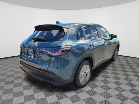 New 2026 Honda HR-V LX image 4
