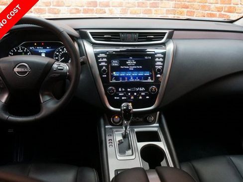 Used 2024 Nissan Murano SV w/ SV Midnight Edition Package image 11
