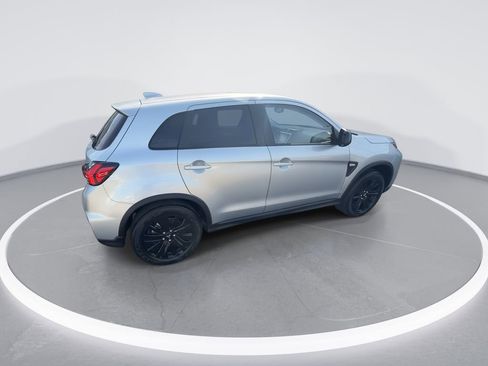 New 2026 Mitsubishi Outlander Sport LE image 9