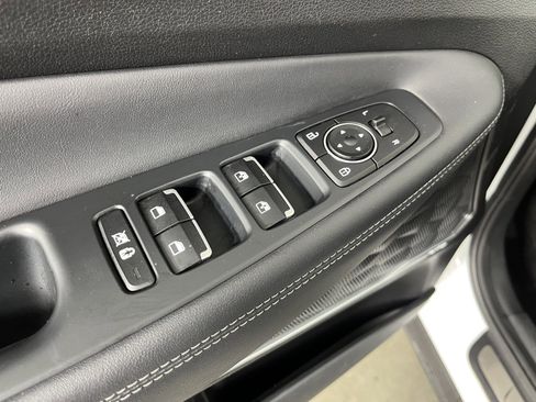 Used 2020 Hyundai Santa Fe Limited image 19