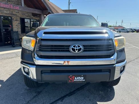 Used 2015 Toyota Tundra SR5 w/ SR5 Upgrade Package AWD/4WD image 10