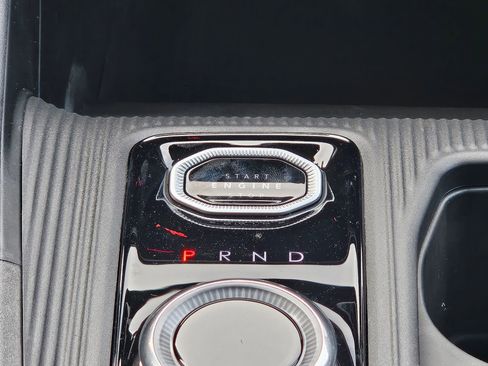 New 2026 Jeep Cherokee Laredo image 12