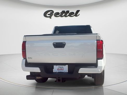 Used 2024 Toyota Tacoma SR5 w/ SR5 Upgrade Package RWD image 6