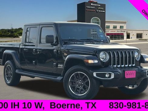 Used 2022 Jeep Gladiator Overland w/ Popular Equipment Package AWD/4WD image 1