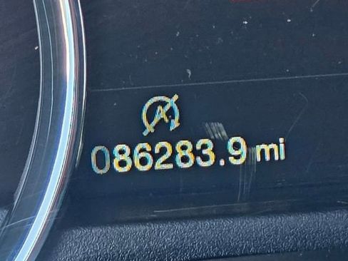 Used 2018 Ford F150 Lariat w/ Equipment Group 501A Mid image 25