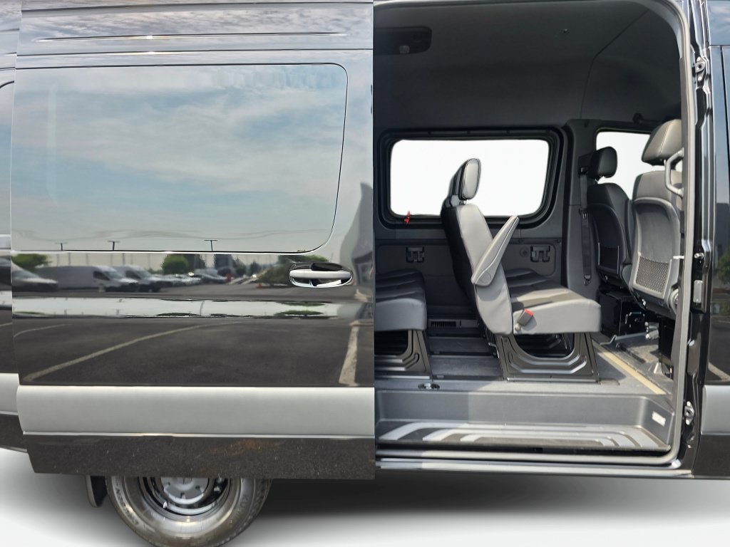 New 2026 Mercedes-Benz Sprinter 2500 image 21