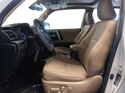 Used 2021 Toyota 4Runner SR5 Premium w/ Moonroof Package image 9