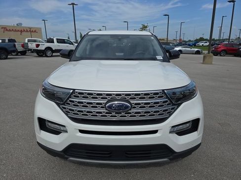 Certified 2023 Ford Explorer Limited w/ Limited Technology Package AWD/4WD image 8