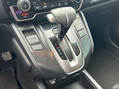 Used 2021 Honda CR-V Special Edition image 16