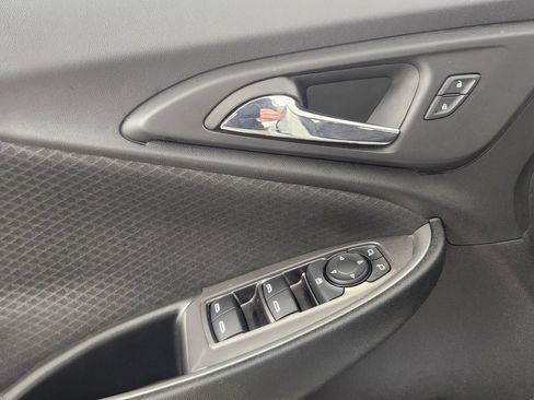 Used 2023 Chevrolet Malibu LT FWD image 17