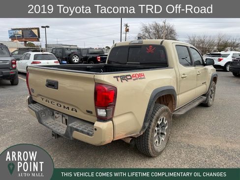 Used 2019 Toyota Tacoma TRD Off-Road image 7