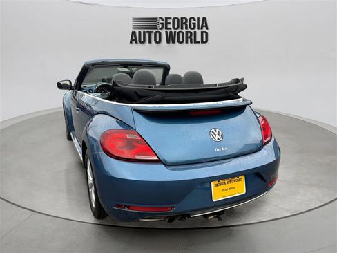 Used 2017 Volkswagen Beetle 1.8T S image 3