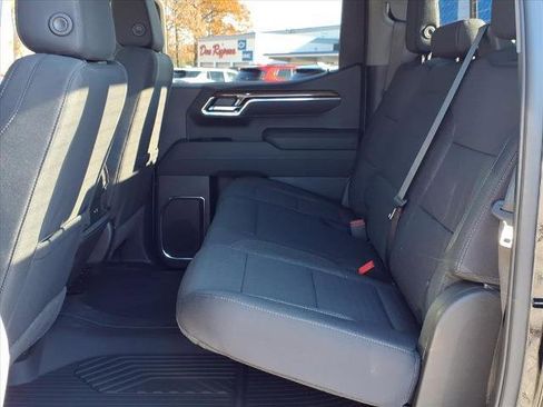 New 2026 Chevrolet Silverado 1500 LT Trail Boss w/ Convenience Package II image 16