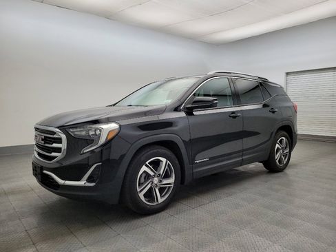 Used 2020 GMC Terrain SLT w/ Preferred Package image 2