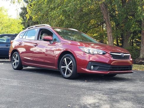 Used 2021 Subaru Impreza 2.0i Premium image 1