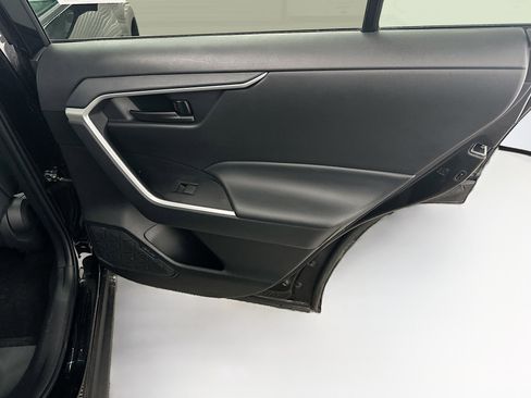 Used 2024 Toyota RAV4 LE image 30