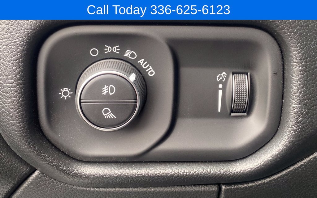 New 2026 RAM 2500 Tradesman w/ Chrome Appearance Group AWD/4WD image 16