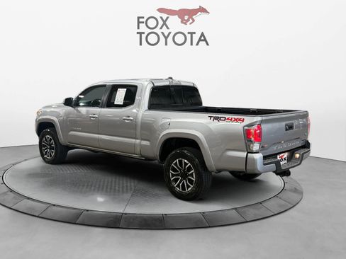 Used 2021 Toyota Tacoma TRD Sport AWD/4WD image 4