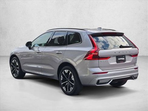 Used 2026 Volvo XC60 B5 Plus w/ Climate Package AWD/4WD image 8