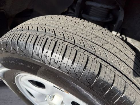 Used 2007 Toyota Tacoma 2WD Regular Cab image 29