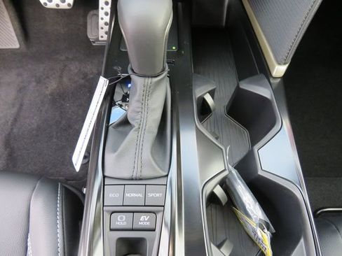 Certified 2026 Toyota Camry SE w/ Convenience Package image 23