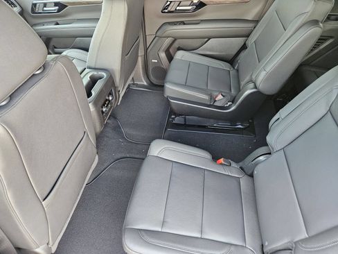 New 2026 Chevrolet Tahoe Z71 w/ Comfort Package AWD/4WD image 27