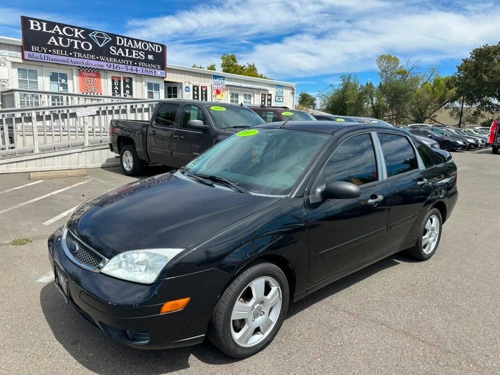 Used 2007 Ford Focus SES FWD image 1