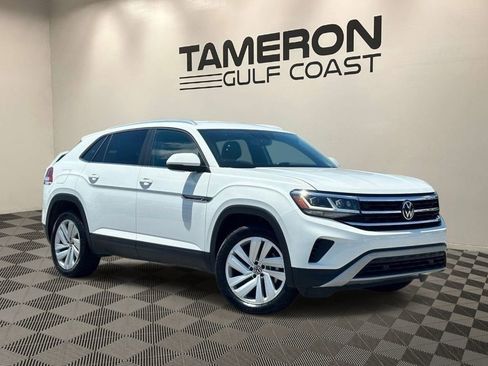 Used 2023 Volkswagen Atlas Cross Sport SE FWD image 1
