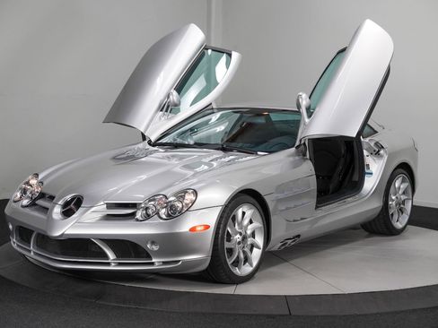 Used 2006 Mercedes-Benz SLR image 6