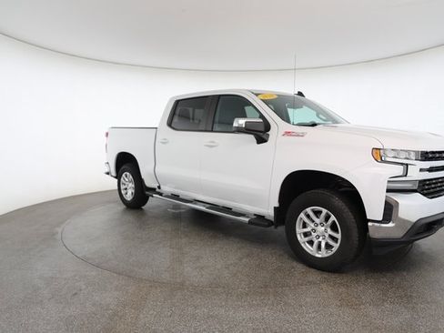 Used 2020 Chevrolet Silverado 1500 LT w/ All-Star Edition image 26